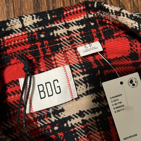 BDG NWT Urban Outfitters flannel. Size S - Picture 2 of 9